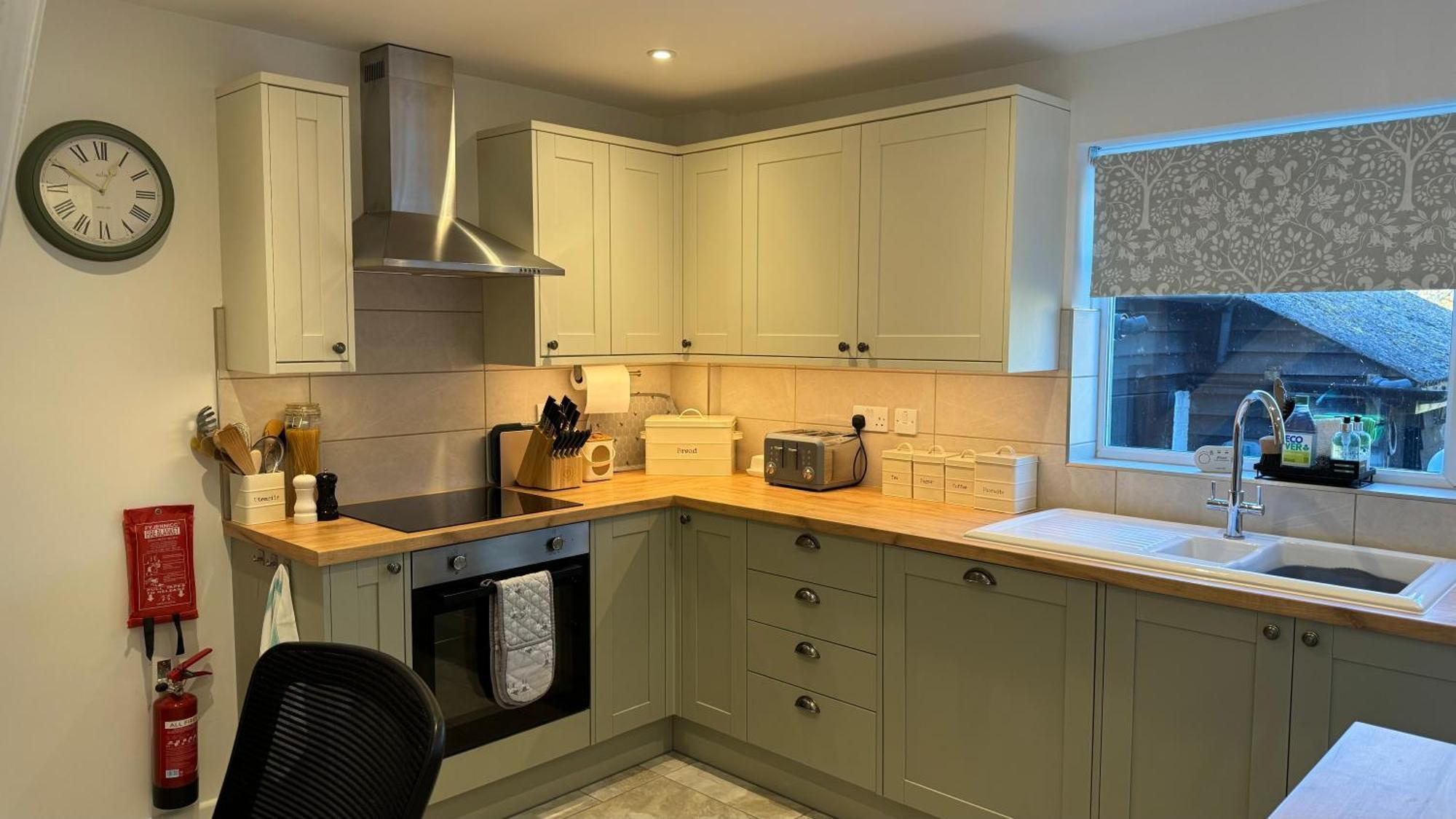 3 Bed Spa Cottage Southwater Esterno foto
