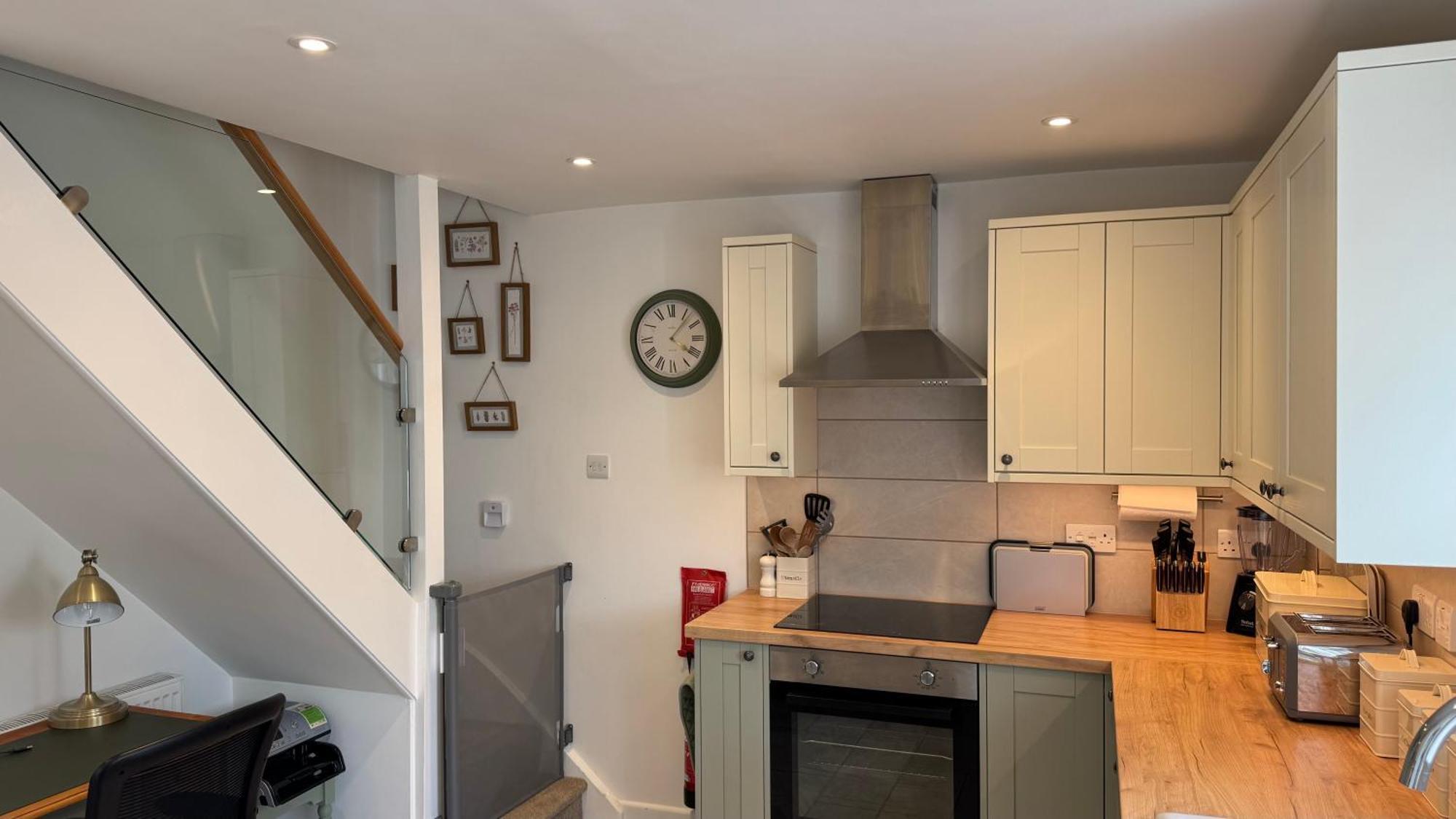 3 Bed Spa Cottage Southwater Esterno foto